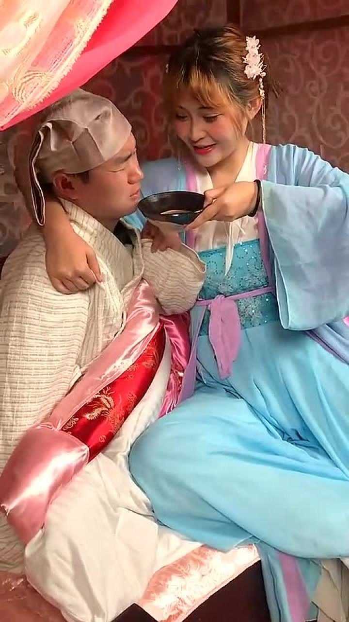 大郎,该吃药了!