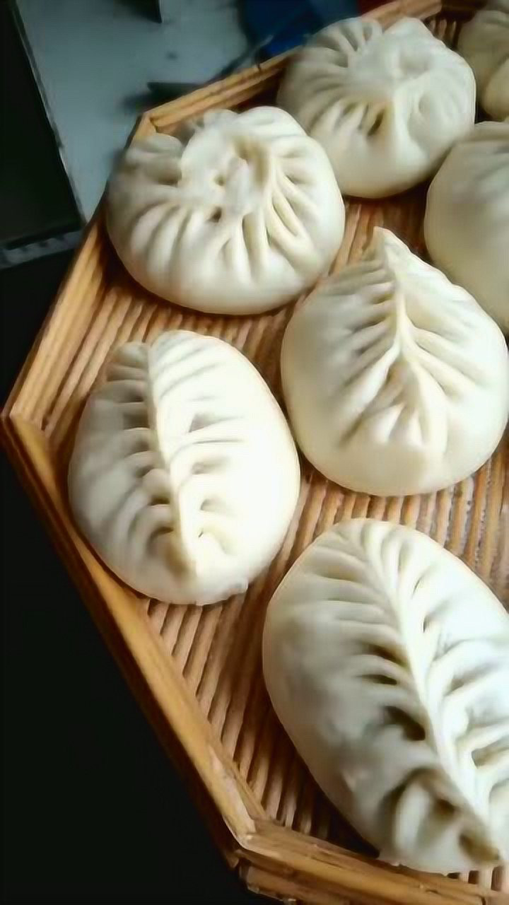 好吃的大蒸包
