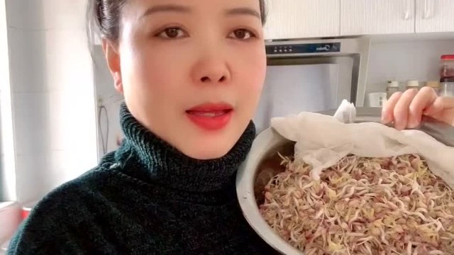 在家不出门也能吃到豆芽菜,手把手教你做无添加蔬菜