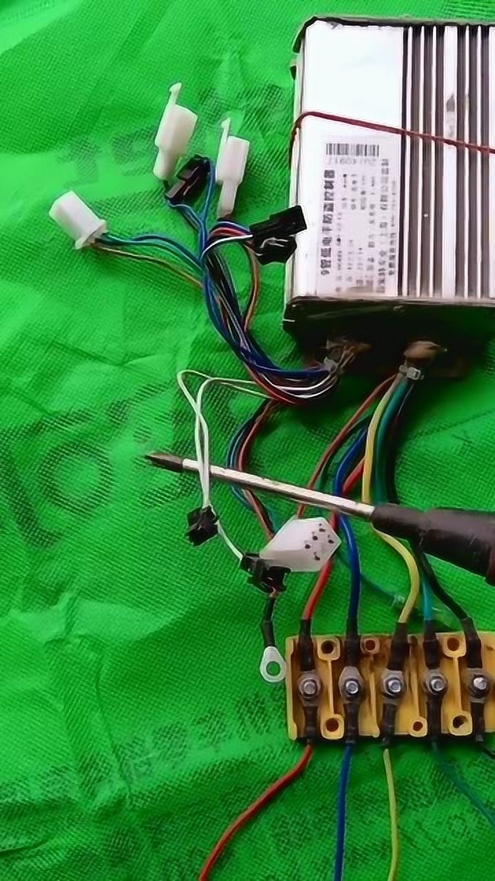 电动车控制器各个线束的功能作用详解,详细教学