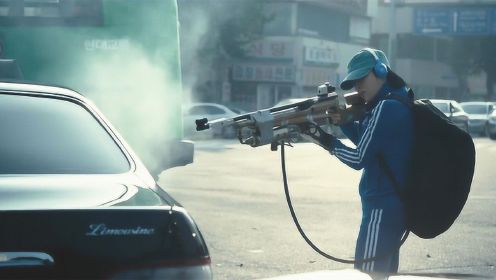 韩国导演是真敢拍，运动员拿气枪就敢刺杀前总统，真事改编的电影