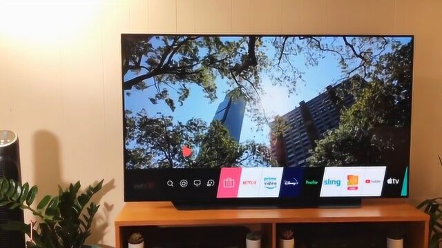 LG CX OLED电视来了!变好了,也变贵了