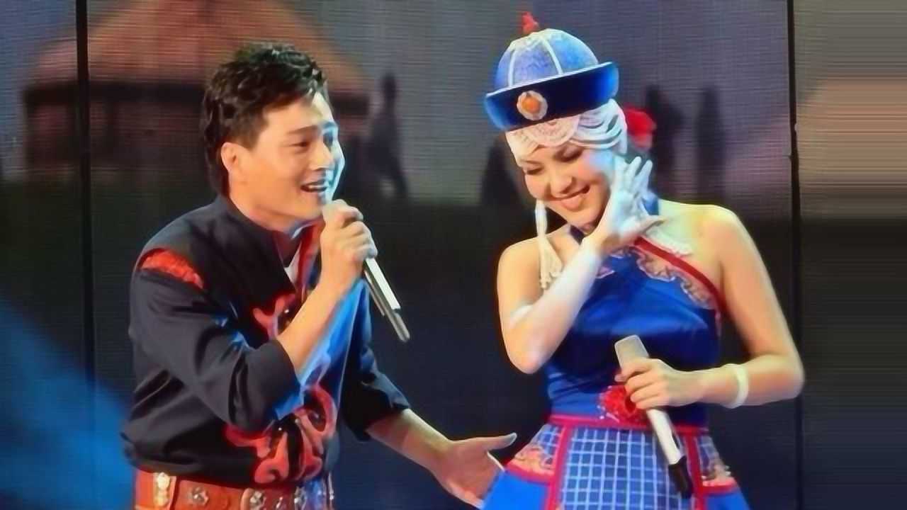 这是什么神仙组合云飞乌兰图雅合唱敖包相会简直天生一对啊
