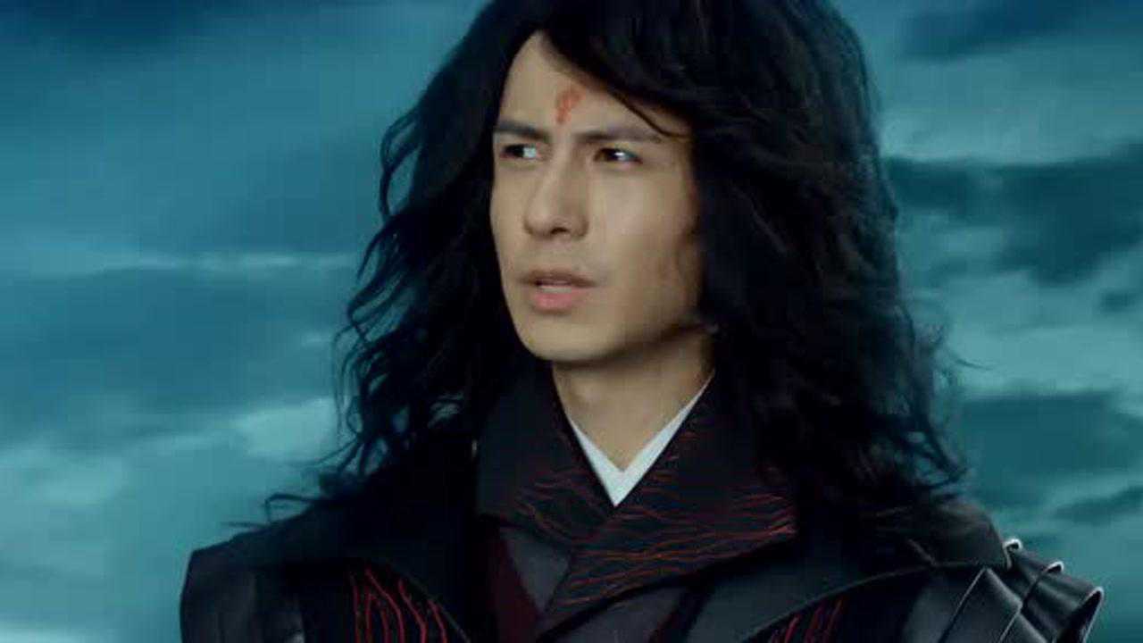 女娲为他挡了这一剑要不然死的是伏羲