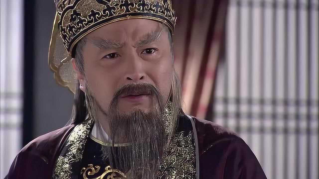 太师亲临开封府向包拯索要孩子,本来怒极的太师听到这话却心软了