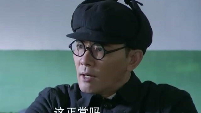 皇上命令太监喊他的名字,太监被逼无奈,喊一句打自己一耳光