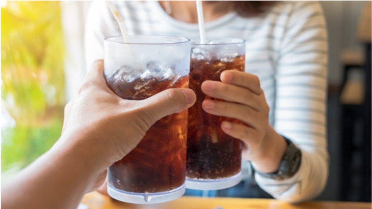 常喝碳酸饮料，这3个伤害你知道吗？可惜很多人戒不了_腾讯视频