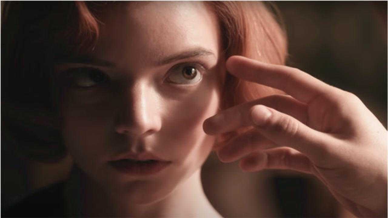 安雅·泰勒-乔伊化身象棋天才!新剧《女王的开局》预告片