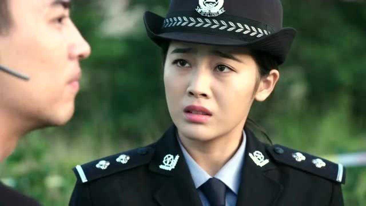 警察失踪了17年,锅哥带队寻找,看到遗物时不忍直视