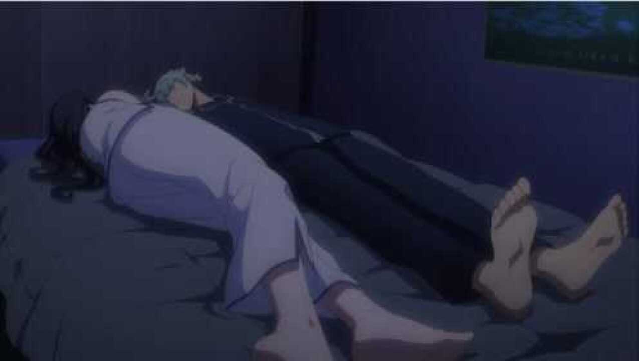 神巫奇才艾莉连睡觉洗澡换衣服上厕所都一起好吗