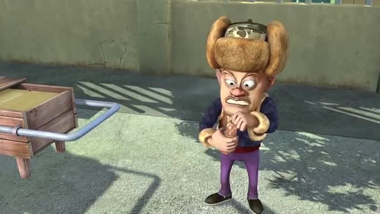 光头强喝下自己的果汁,拉肚子,不料茅厕满员了