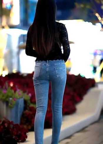 气质美女牛仔裤穿搭,人靠衣装美靠靓装
