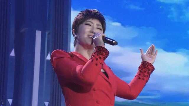 《梦在远方》演唱:格格,充满意境的歌曲,非常好听!