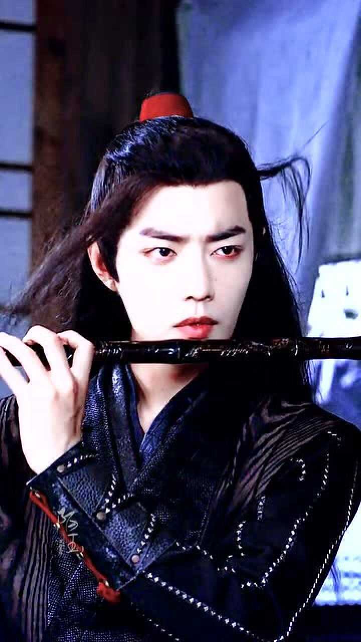 肖战,夷陵老祖吹笛子!