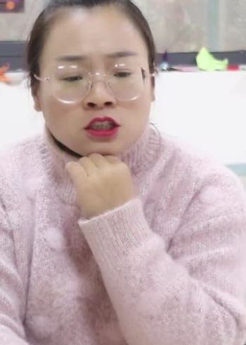 老师和王小九用粘土做公主床还有小兔子抱枕哦少女信心满满