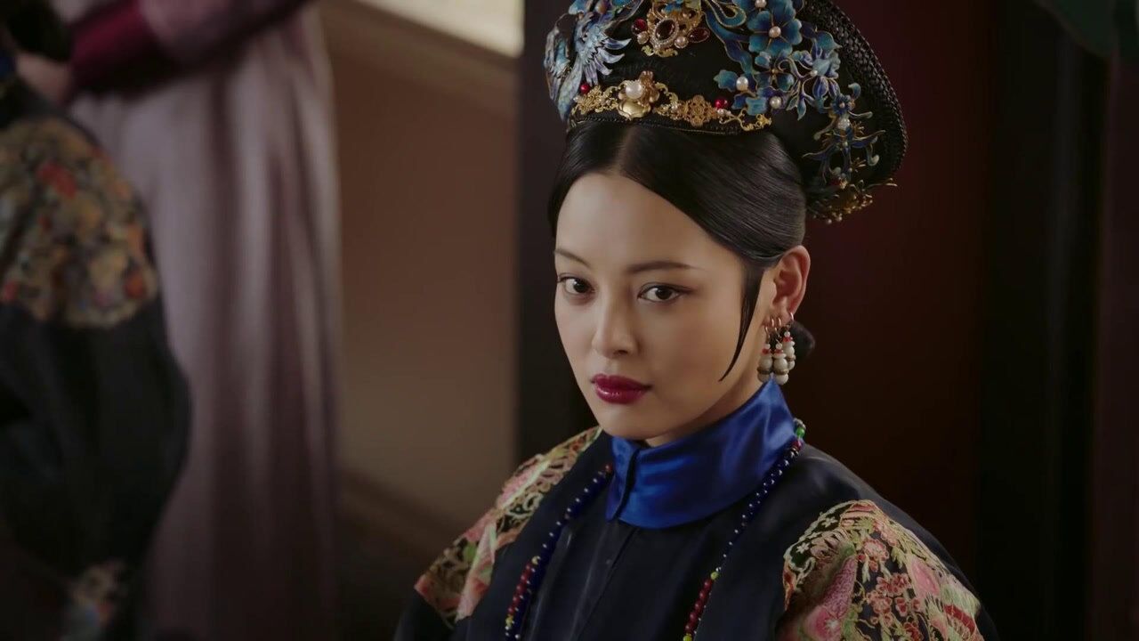 如懿传:嘉贵妃说话,太后十分不屑,完全不搭理她