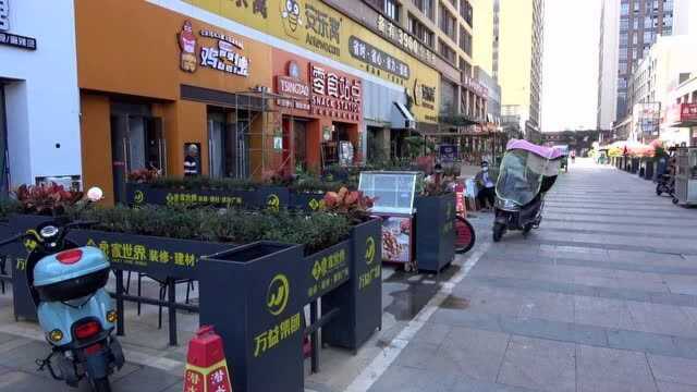 实拍漳州角美步行街,这里美食店铺真的好多,第一家还是粉丝开的