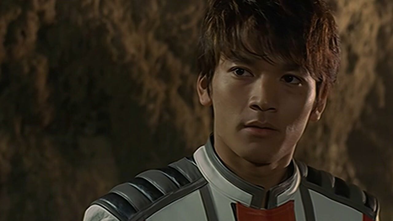 黑暗迪迦对战达拉姆希特拉