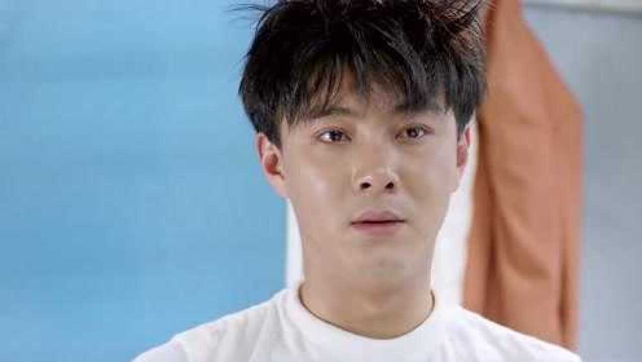 超级学校霸王张卫健年轻时候真是太帅了这颜值吊打四大天王