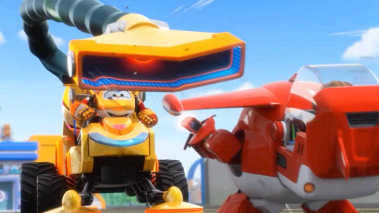 超级飞侠:乐迪对战金小子,助推器太弱被吸尘器抓住了!