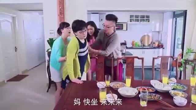 老太太操碎了心,大女儿一家闹矛盾