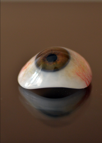 太原艺眸义眼 - 手绘少数民族虹膜义眼片_腾讯视频