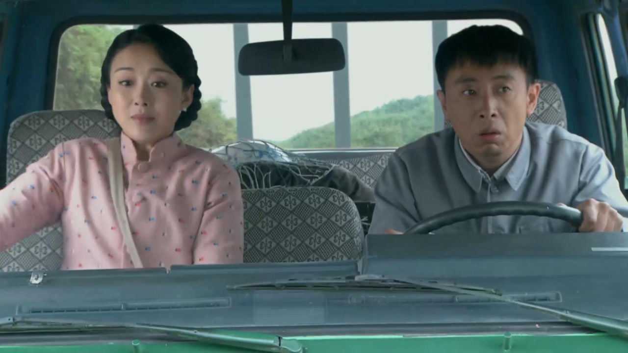 油菜花香:福禄坐牢三年,出狱当天妻子开卡车来接,瞬间感动
