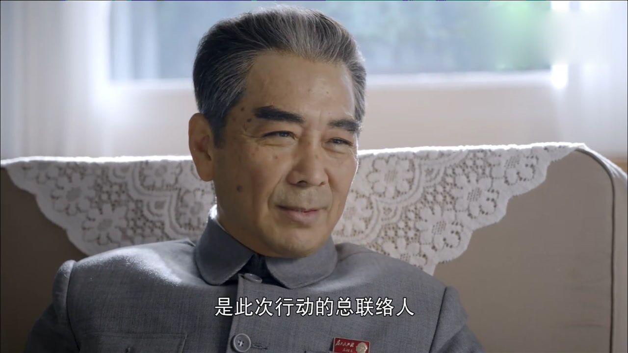 外交风云:周总理让雁子执行任务,听见总导演后,雁子瞬间明白了!