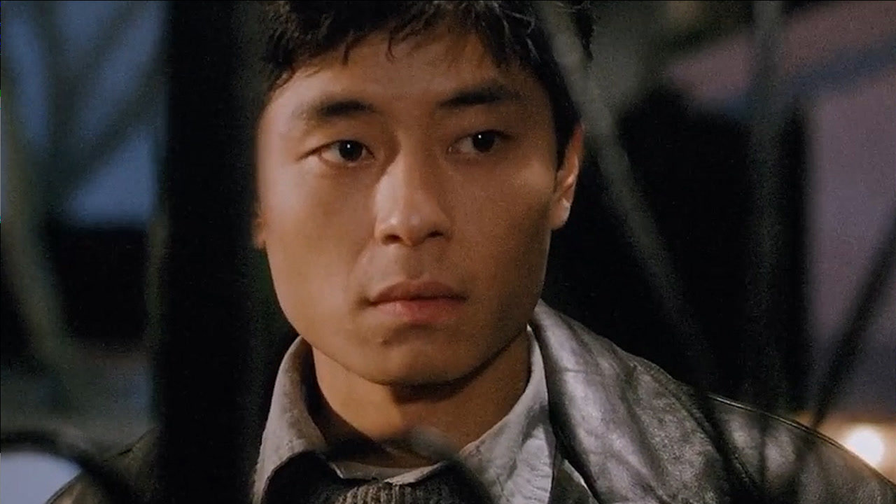 一首经典歌曲《英雄泪》被翻唱爆火,节奏感超强,越听越好听