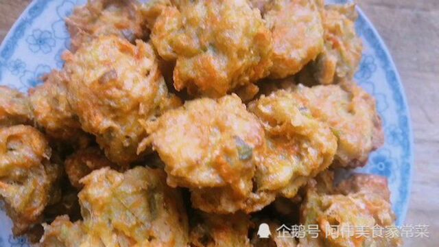 萝卜素丸子, 金黄酥脆, 一口一个超好吃,还没炸完我就已经吃一半了