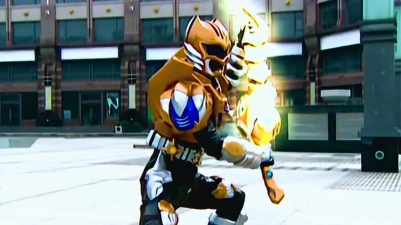 恶土护法真是倒霉,来大城市游玩,被铠甲二队追着打