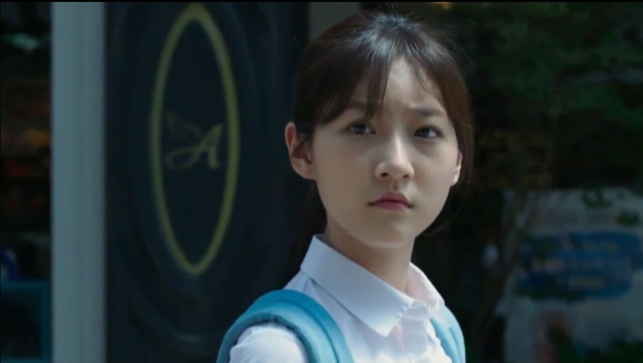 老师绑架女学生在背后又牵起了更大的案件韩国电影邻里的人们