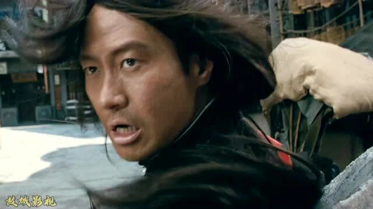 十月围城黎明最精彩动作片一夫当关万夫莫开这气场够霸气