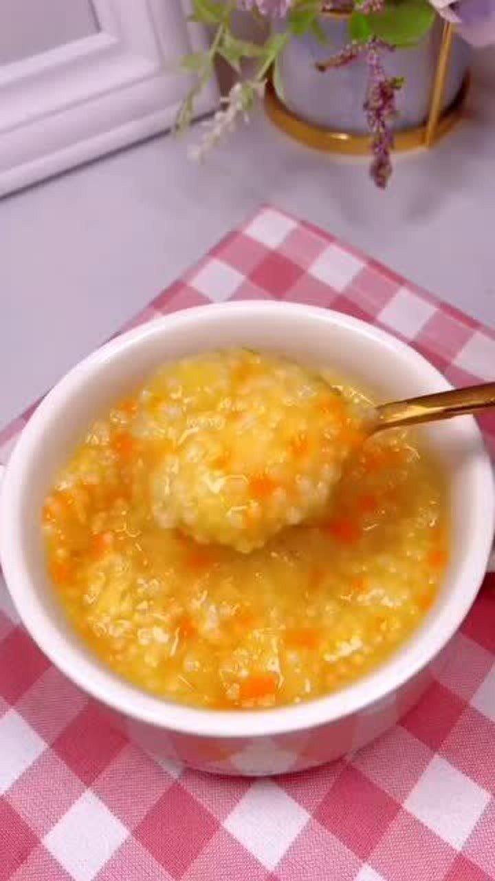 小米苹果胡萝卜粥,孩子超级爱吃