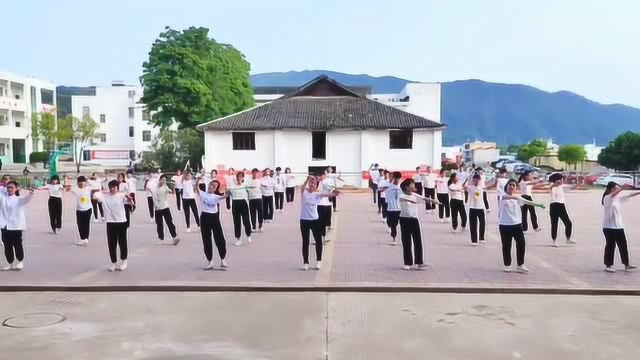 瑞金市九堡中学大课间活动展示