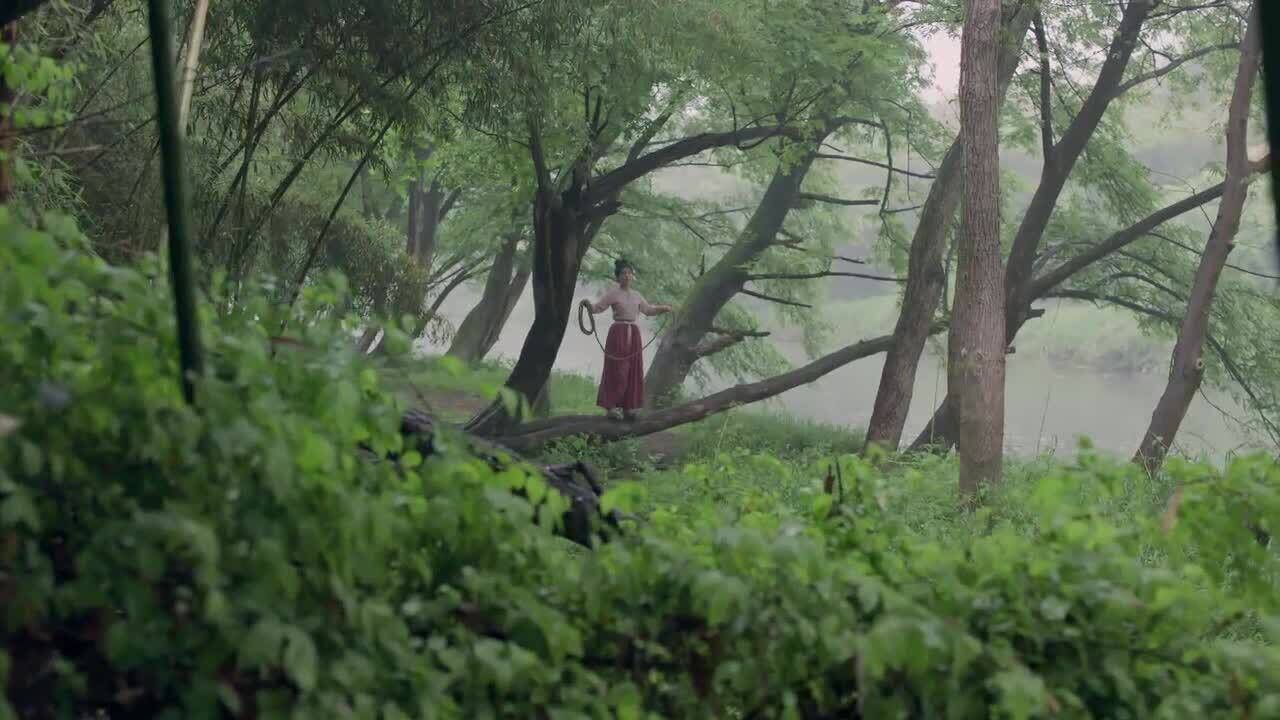 长歌行李乐嫣生无可恋欲上吊自尽被柴娘子阻止