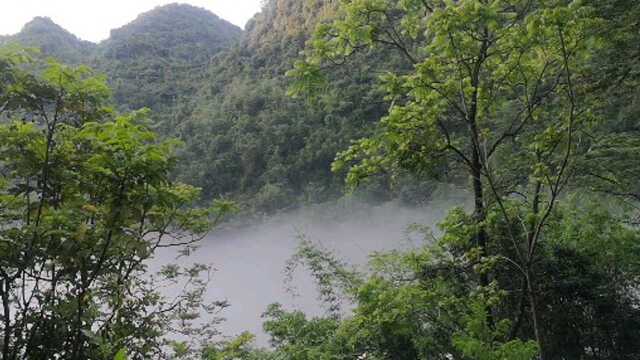 大明山中最高峰,中国弄拉山上看风景