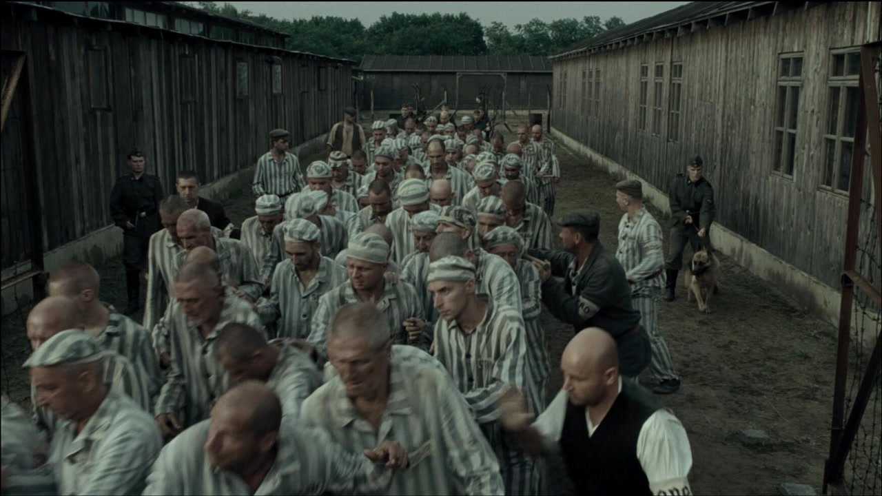 逃离纳粹死亡集中营图片