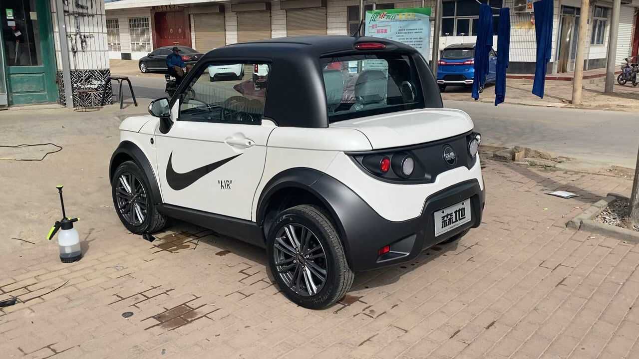 网红嘟嘟款代步车无边框车门电动版轿跑