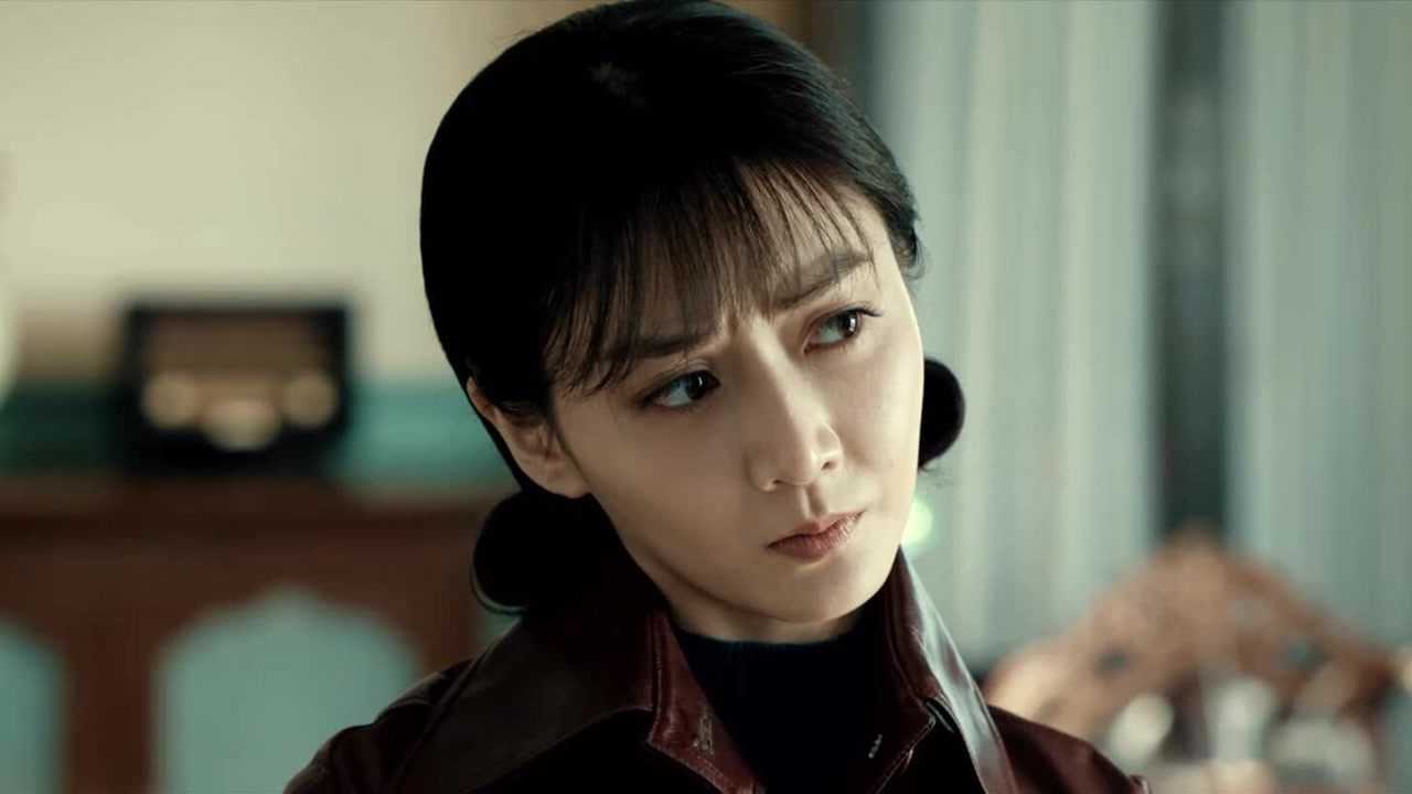 白玲故意打草惊蛇朝山故作镇静