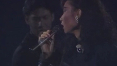 1986年宝丽金15周年演唱会，邝美云、张学友《只有情永在》