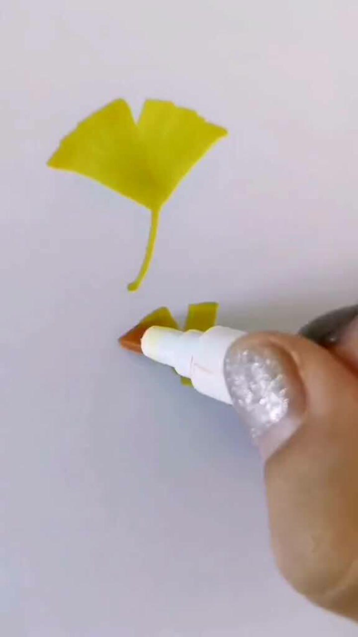 马克笔彩铅画银杏叶美到窒息学不会来打我