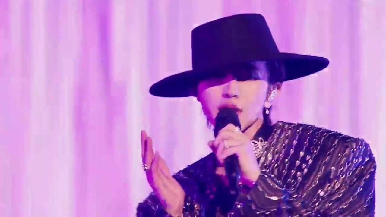 蔡徐坤2021个人巡回演唱会《情人》现场版 官方舞台来啦！_腾讯视频