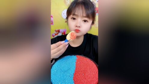 0:00:55美女直播吃奶酪棒,各种口味任意吃,简直是我向往的生活时 间