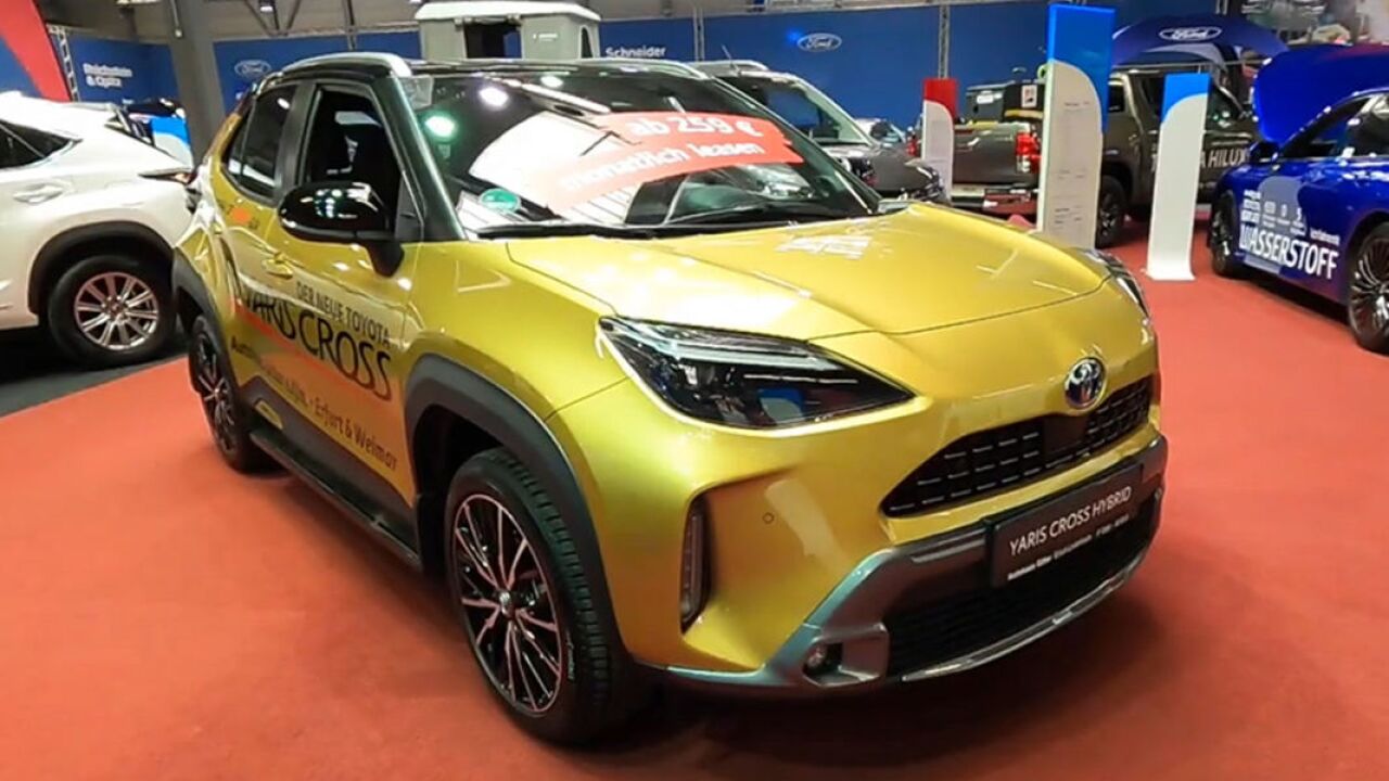 新车鉴赏,高清实拍2022款丰田致炫cross,值不值得买自己看着办