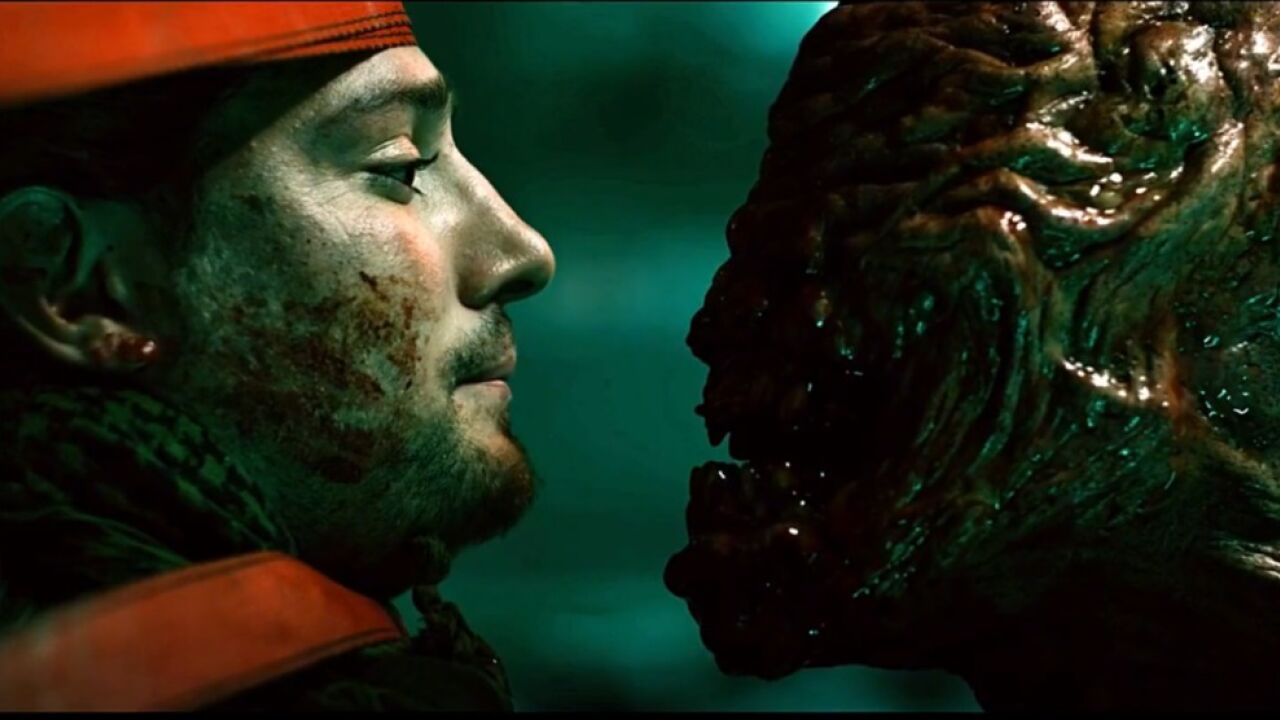 实验室爆发丧尸病毒,科学家变成嗜血丧尸,营救人员倒霉了!惊悚