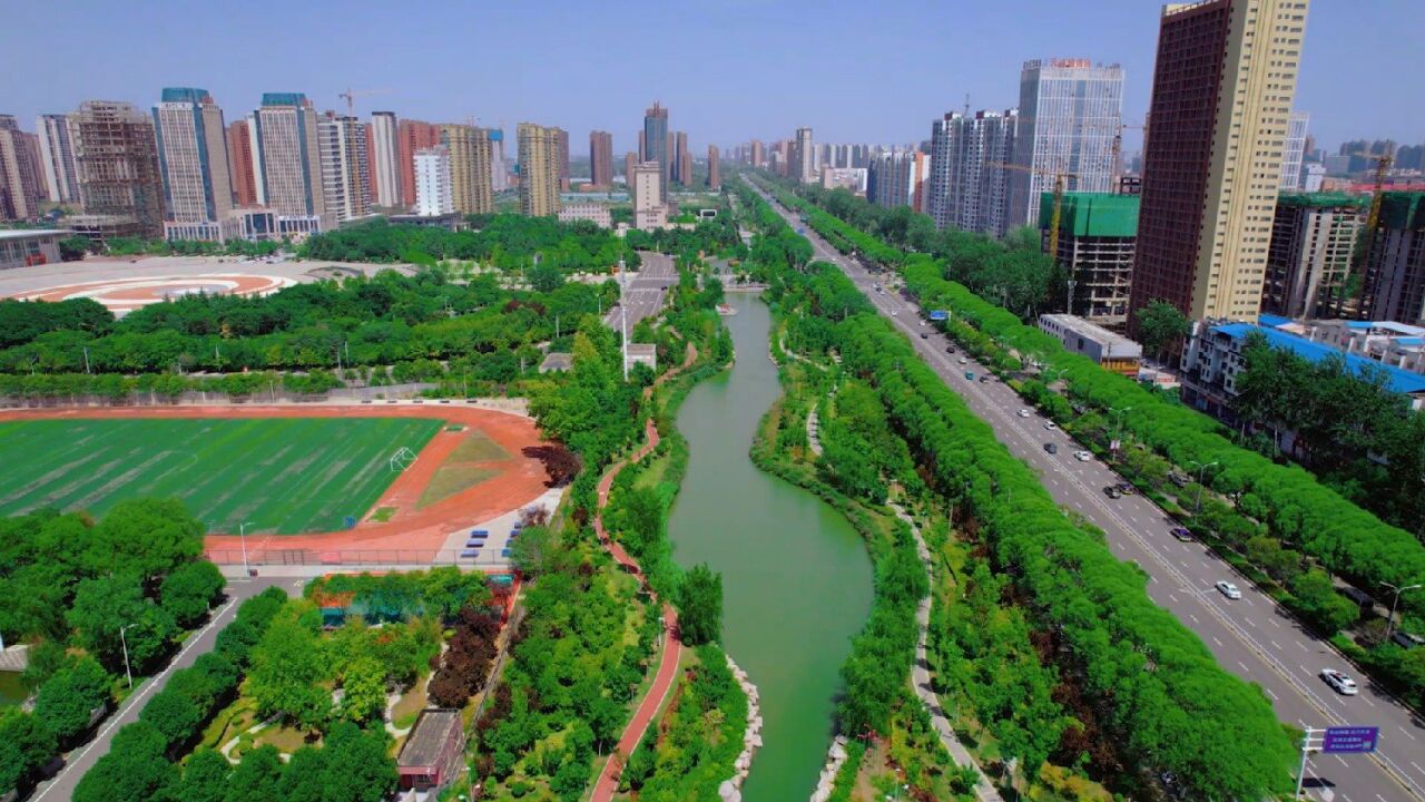 航拍漯河市淞江路江南风情绿色长廊