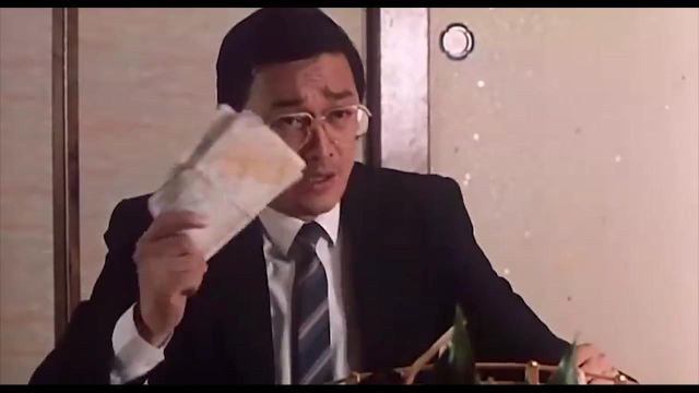 曹查理太豪横了,掏出19900块,叫陈百祥把漂亮女友让出来