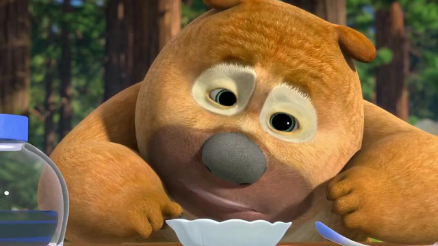 傻呆傻呆的好可爱,谁会拒绝这么可爱的熊二呢