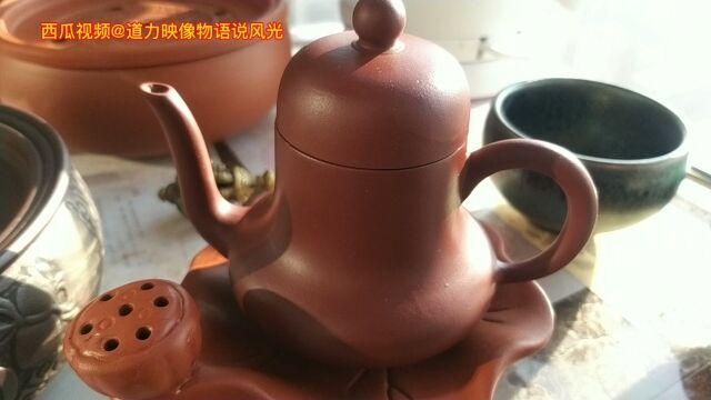 喜多君说壶话茶.紫砂思亭壶已经养出了效果.非常油润的感觉